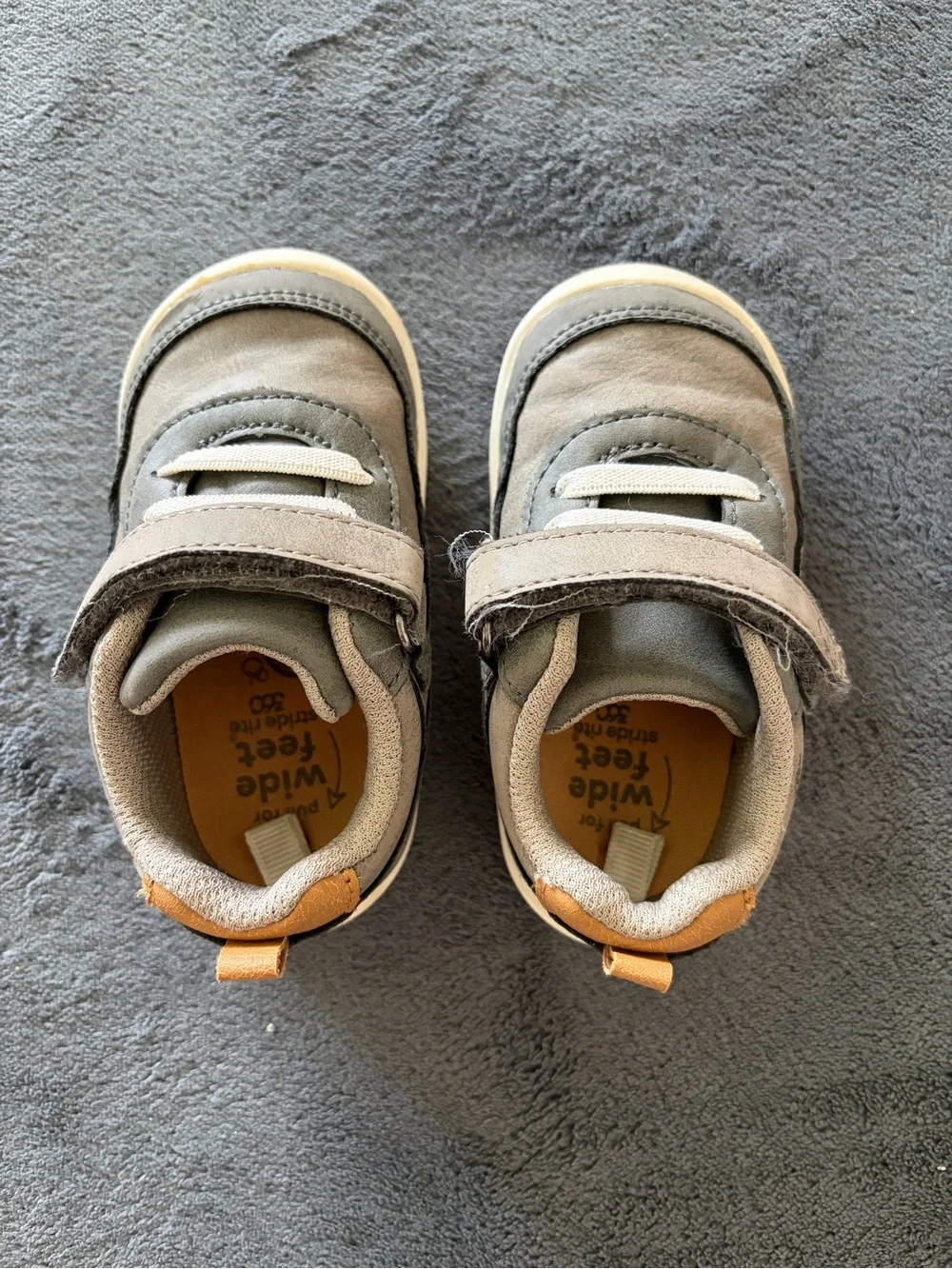 Stride Rite Soft Motion shoes Sz 5 - Picture 2 of 4